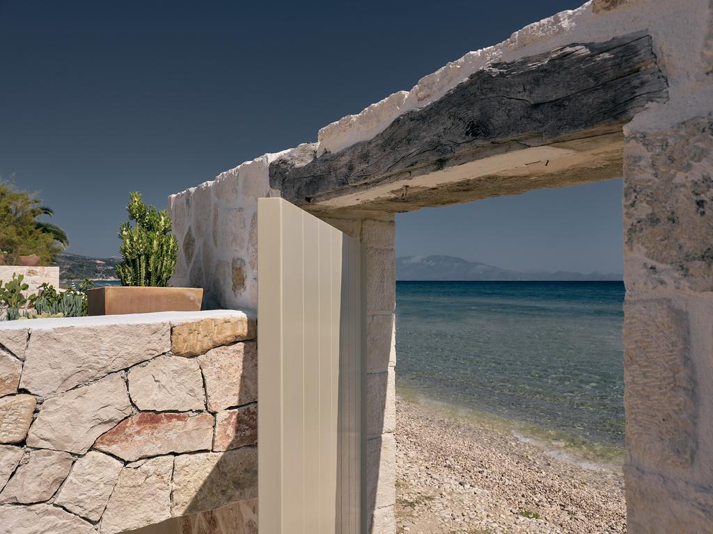 Niova Villa - Seafront, Private Pool And Ionian Sea Views, By Zantewize Alykes  Exterior foto